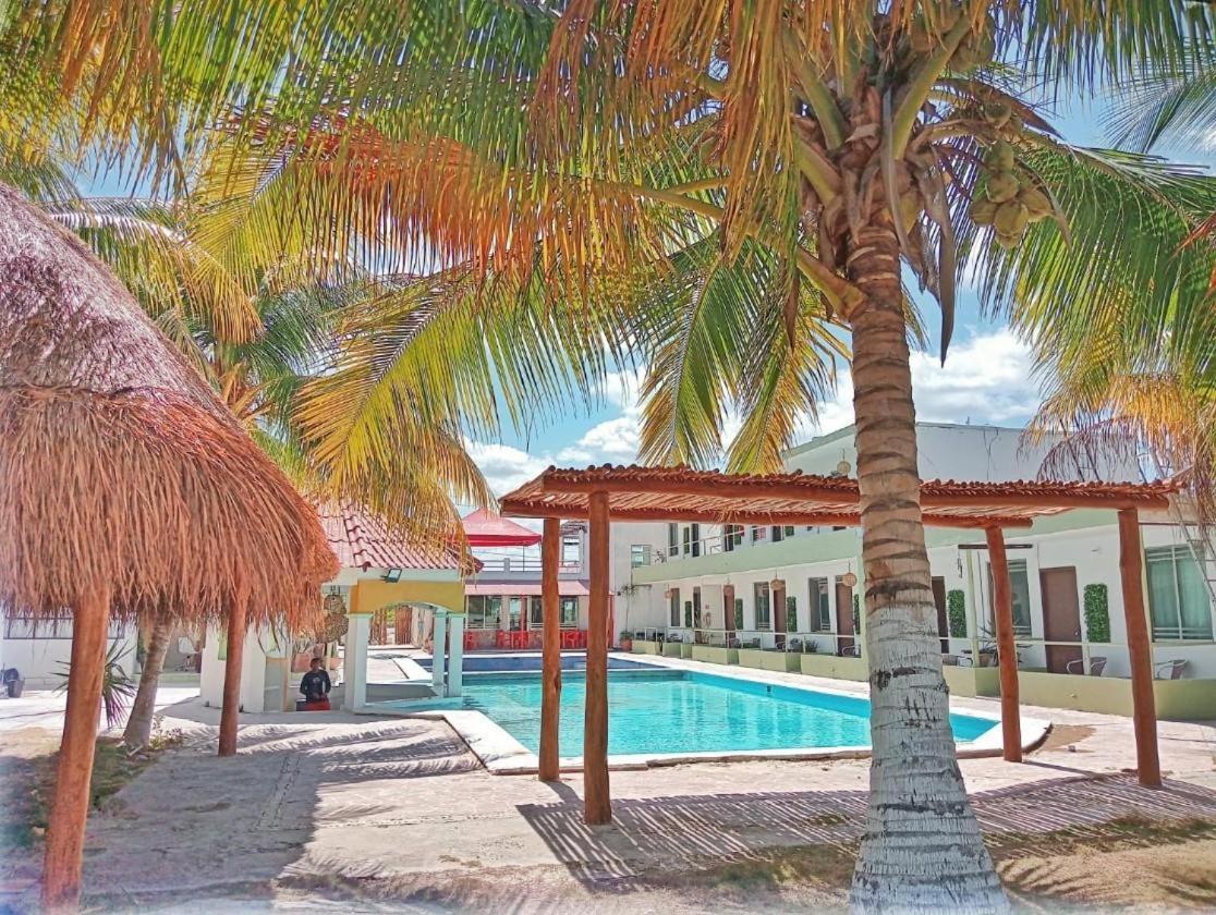 Pelican Inn At Las Dunas Chelem Exterior foto